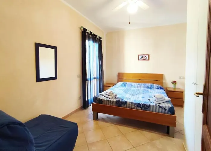 Casa Paguro Porto San Paolo (Sardinia)